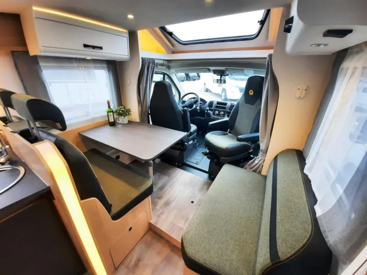 Fahrzeugbild Sunlight T 67 Verfüg./Sparen Sie 3.693,- € #8