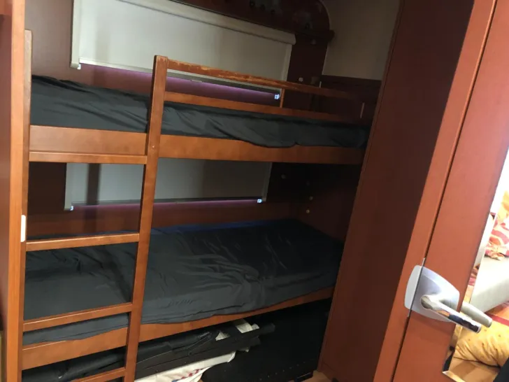 Grundriss Nacht Dethleffs Beduin 700 TK