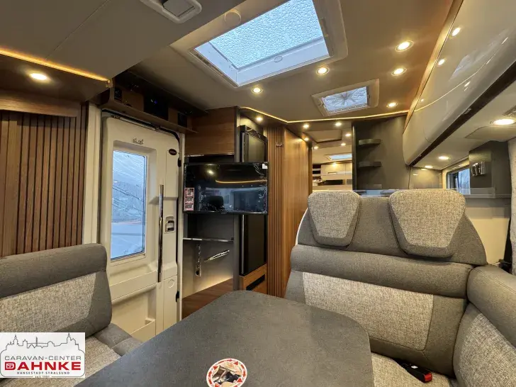 Fahrzeugbild Carthago C2-tourer I 145 RB-LE comfort 4.2t Markise*MBUX 10,2*Kamera*ACC #6