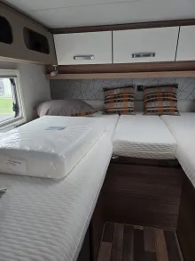 Fahrzeugbild Weinsberg CaraCompact 640 MEG EDITION [PEPPER] Aufbauklima, Anhängerkupplung #18