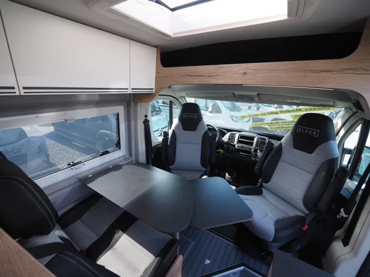 Fahrzeugbild Clever Tour 540 Black Edition Sondermodell ! #10