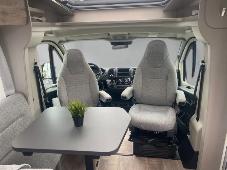 Fahrzeugbild Hymer Exsis-t Pure 580 !!! Top‑Preis Garantie !!! #11