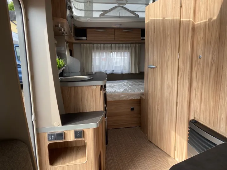 Fahrzeugbild Hymer Eriba Eriba Feeling 425 Ihr Vorteil. Unser Service. #16