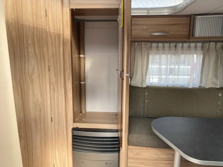 Fahrzeugbild Hymer Eriba Eriba Feeling 425 Ihr Vorteil. Unser Service. #18