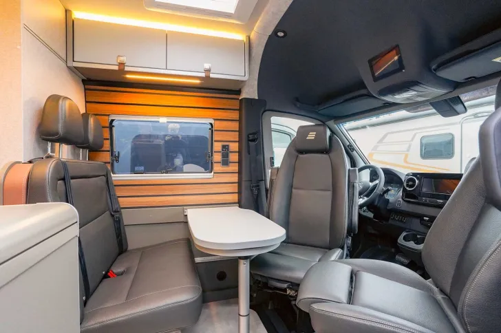 Fahrzeugbild Hymer Grand Canyon S 600 **PREISVORTEIL: 9.375 EURO** #8