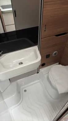 Toilette Knaus Van TI 650 MEG VANSATION Sofort verfügbar