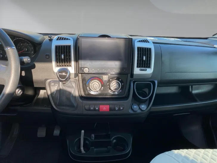 Fahrzeugbild Bürstner Eliseo C 641 !!! TopPreis+Service !!! #8