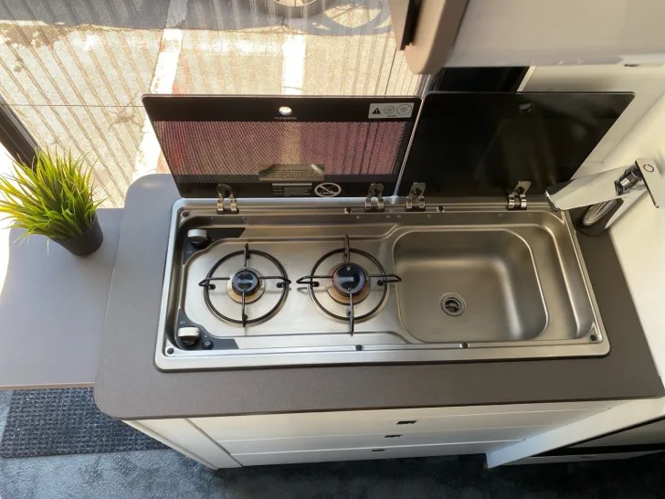 Fahrzeugbild Bürstner Eliseo C 641 !!! TopPreis+Service !!! #13