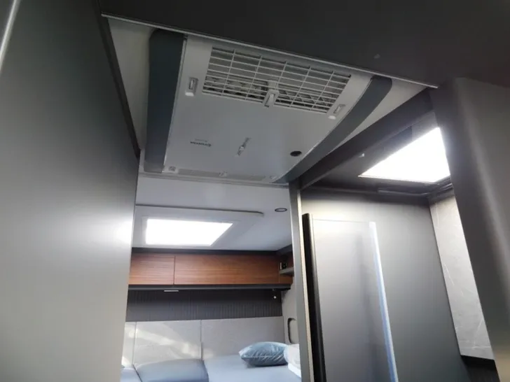 Fahrzeugbild Hymer B-Klasse MC I 680 Arktis+Lithiumpaket, Solar, TV #19