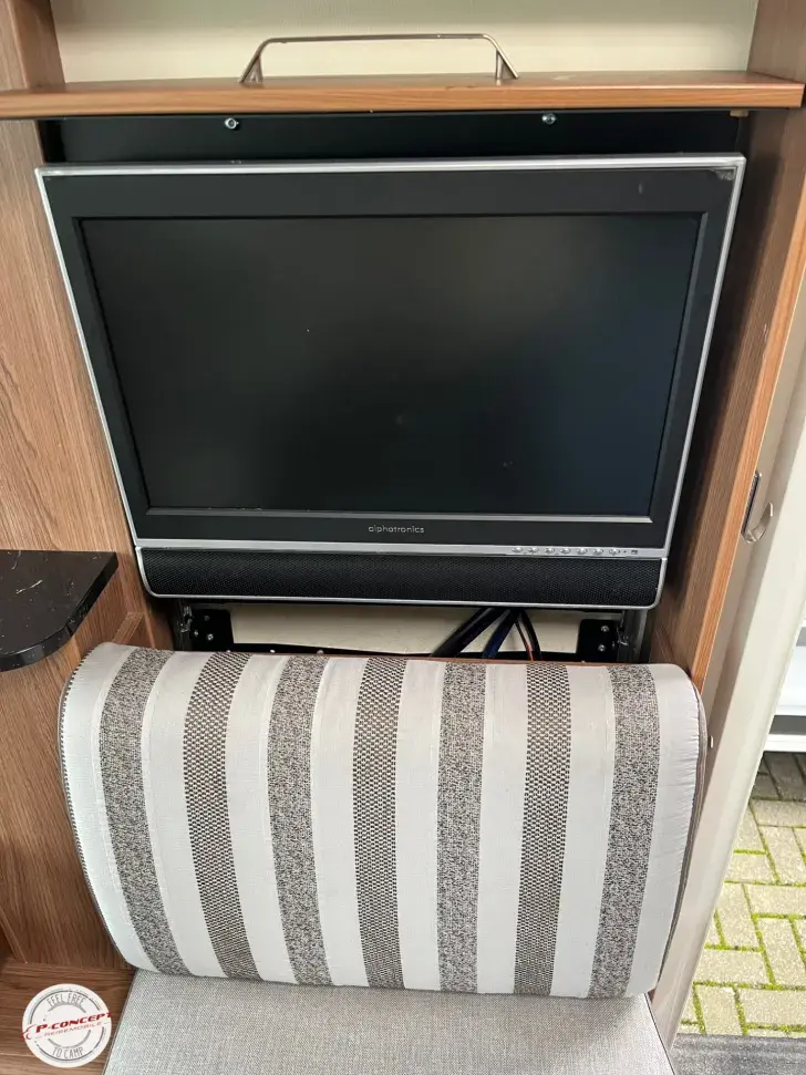 Fahrzeugbild Knaus Sky i 700 LEG Automatik,Wechselrichter,SAT #7