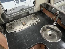 Fahrzeugbild Knaus Sky i 700 LEG Automatik,Wechselrichter,SAT #13