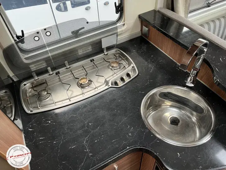 Fahrzeugbild Knaus Sky i 700 LEG Automatik,Wechselrichter,SAT #13