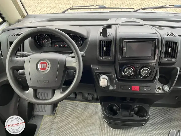 Fahrzeugbild Knaus Sky i 700 LEG Automatik,Wechselrichter,SAT #26