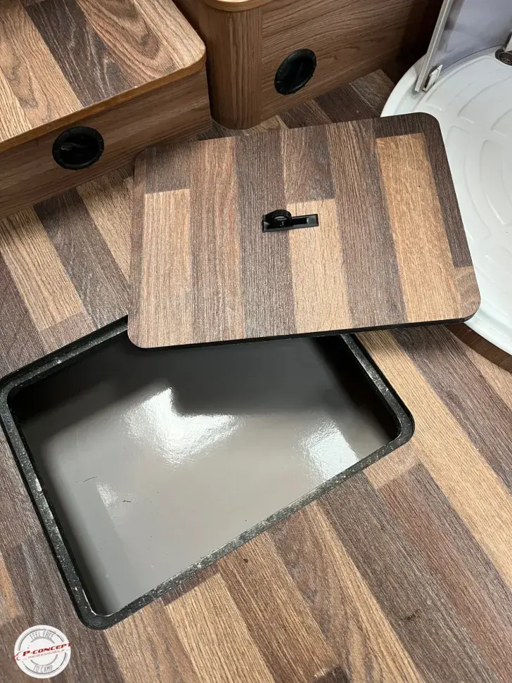 Fahrzeugbild Knaus Sky i 700 LEG Automatik,Wechselrichter,SAT #27