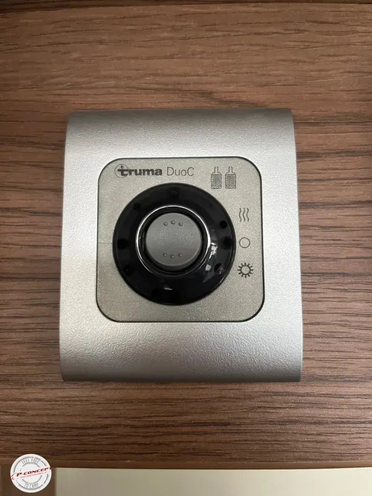 Fahrzeugbild Knaus Sky i 700 LEG Automatik,Wechselrichter,SAT #29