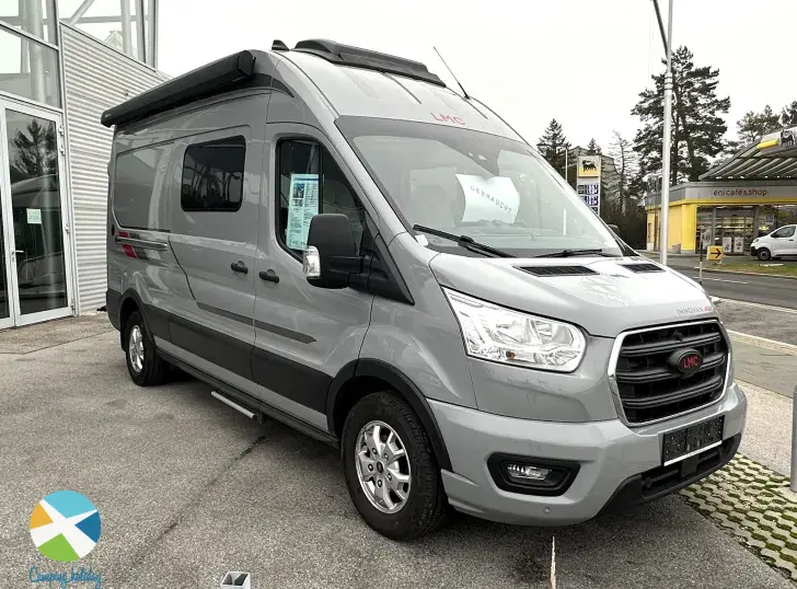 Schräg Hinten LMC Innovan 590