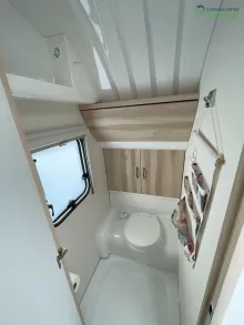 Fahrzeugbild Hobby De Luxe 460 UFe InterCaravaning 1500 kg / Mover / Fahrradträger #8