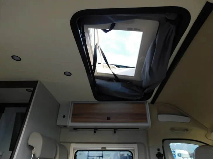 Fahrzeugbild Bürstner B66 C 600 66-Jahre-Jubiläumsmodell ! #13