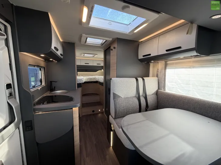 Fahrzeugbild Knaus L!VE I 650 MEG Einzelbetten Automatik Live 2026 #11