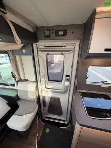 Fahrzeugbild Knaus L!VE I 650 MEG Einzelbetten Automatik Live 2026 #25
