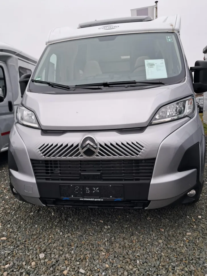 Fahrzeugbild Carado V 337 #3