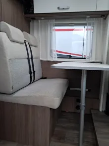 Fahrzeugbild Carado V 337 #4