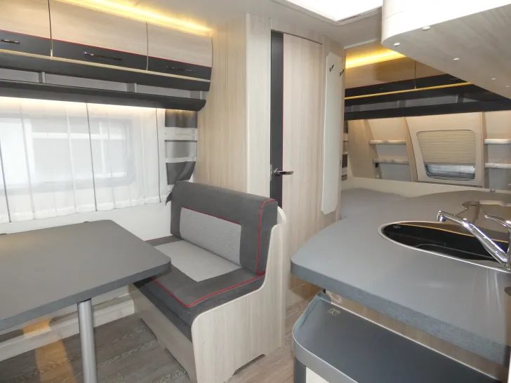 Fahrzeugbild Hobby DE LUXE EDITION 440 SF #7