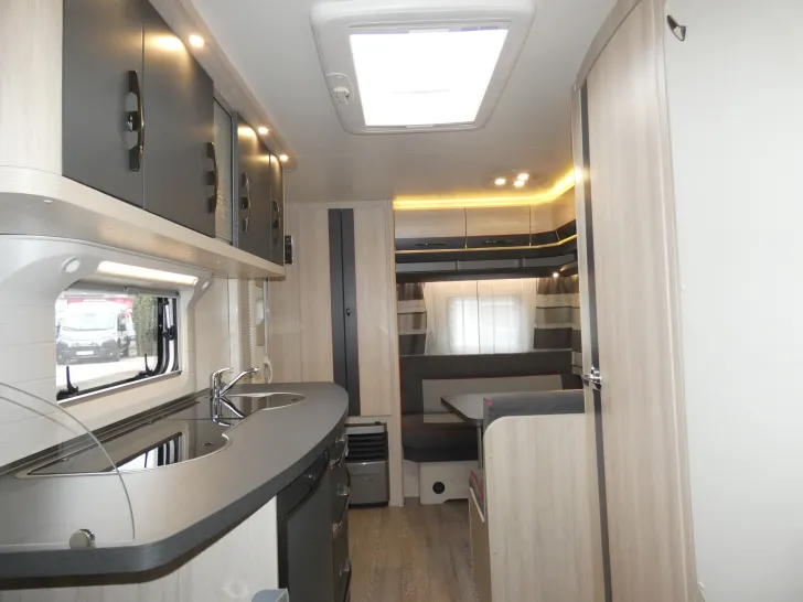 Fahrzeugbild Hobby DE LUXE EDITION 440 SF #8