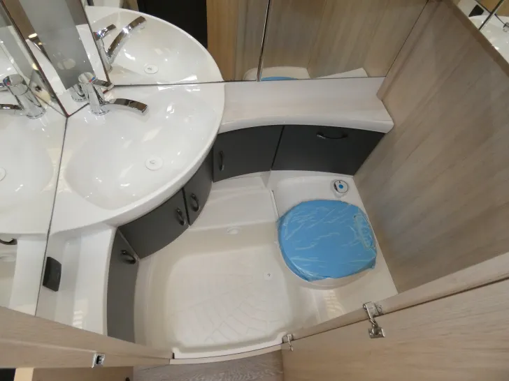 Fahrzeugbild Hobby DE LUXE EDITION 440 SF #13