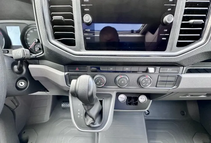 Fahrzeugbild Knaus VAN WAVE 640 MEG VANSATION Rahmenfenster ACC Hubbett #18