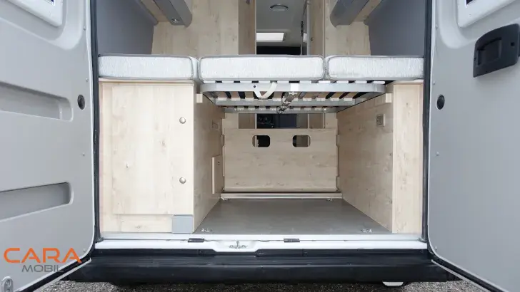 Fahrzeugbild Clever SELECT LINE Celebration 600 Tageszulassung #15