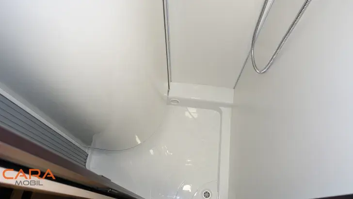 Fahrzeugbild Clever SELECT LINE Celebration 600 Tageszulassung #23