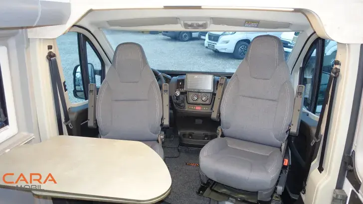 Fahrzeugbild Clever SELECT LINE Celebration 600 Tageszulassung #16