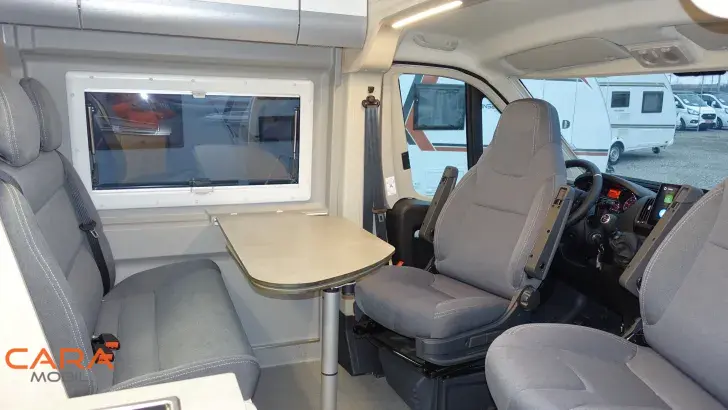 Fahrzeugbild Clever SELECT LINE Celebration 600 Tageszulassung #17