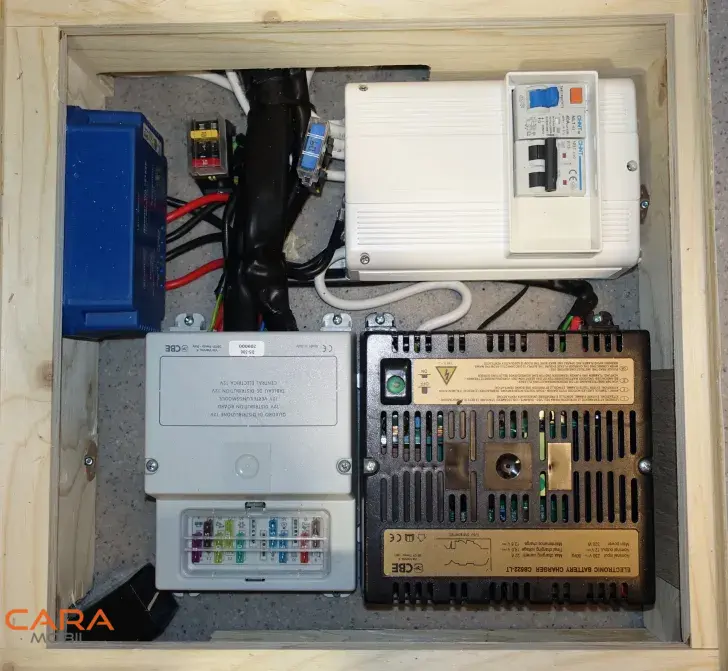 Fahrzeugbild Clever SELECT LINE Celebration 600 Tageszulassung #31