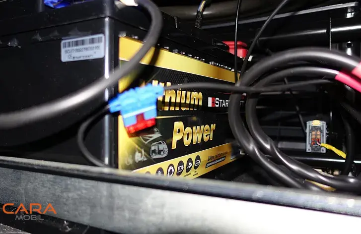 Fahrzeugbild Clever SELECT LINE Celebration 600 Tageszulassung #37