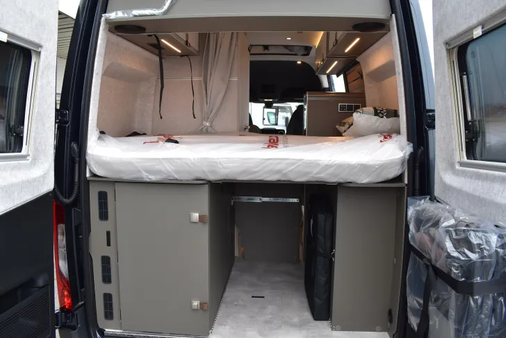 Fahrzeugbild Hymer Camper Van Grand Canyon S 600 Xperience Premium, Schlafdach, 4 Betten #38