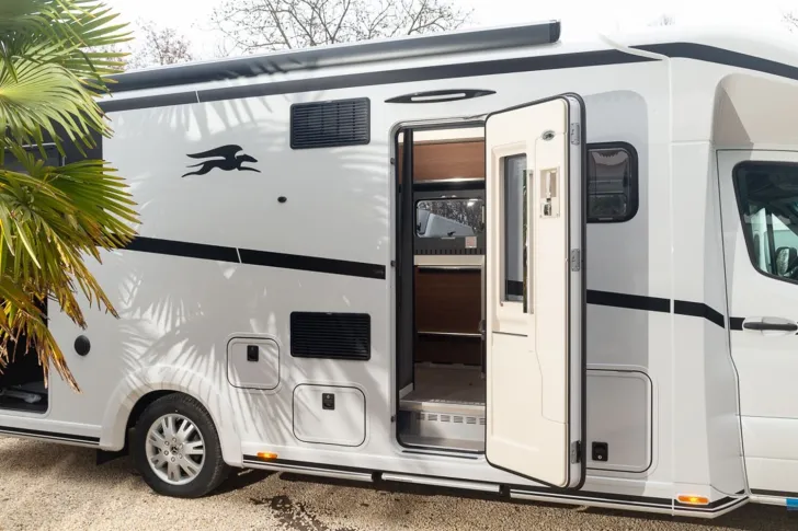 Fahrzeugbild Laika Kreos MB L 5009 MB GÜMA Springdeal bis 31.05.2026 #7