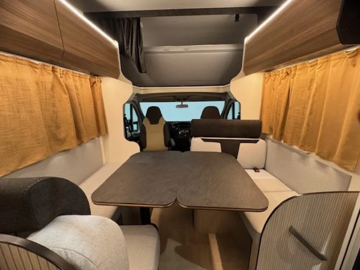 Fahrzeugbild Rimor Sarus 50 *Mod.26*2 Stockbetten*Alkoven* #6