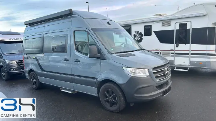 Schräg Vorne Hymer Free S 600 Campus