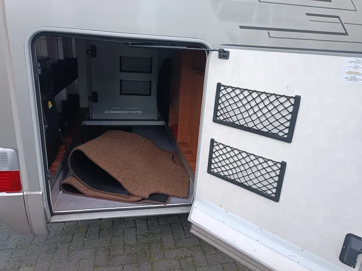 Fahrzeugbild Hymer Tramp SL 674 Star Edition - EINZELBETTEN - #7