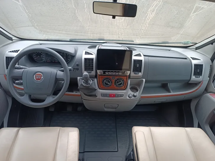 Fahrzeugbild Hymer Tramp SL 674 Star Edition - EINZELBETTEN - #8