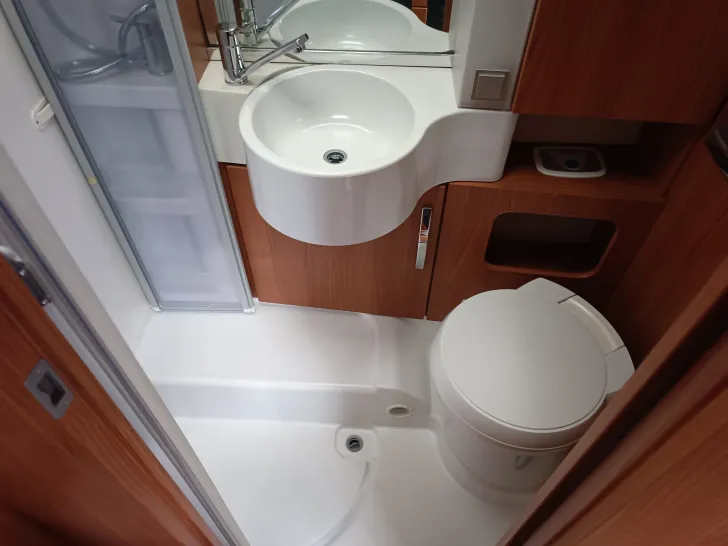 Fahrzeugbild Hymer Tramp SL 674 Star Edition - EINZELBETTEN - #15