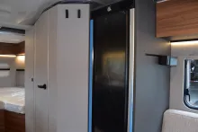 Fahrzeugbild Hymer Eriba Feeling 442 Hubdach, Längsbetten, Batterie #8