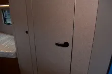 Fahrzeugbild Hymer Eriba Feeling 442 Hubdach, Längsbetten, Batterie #13