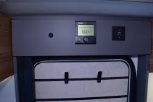 Fahrzeugbild Hymer Eriba Feeling 442 Hubdach, Längsbetten, Batterie #30