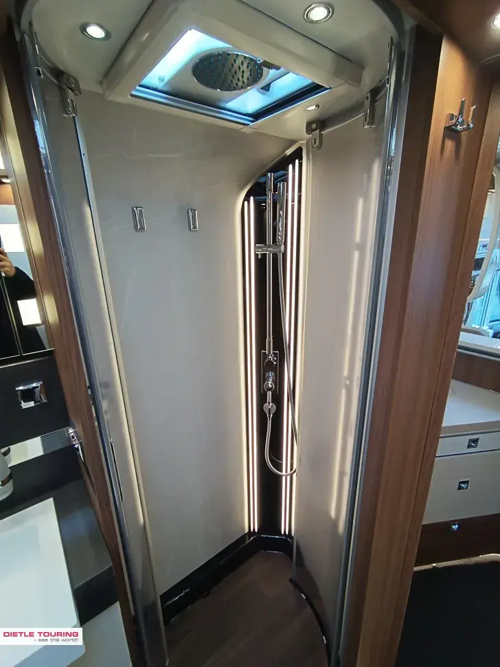 Fahrzeugbild Carthago chic e-line I 61 XL LE Abverkaufsaktion #14