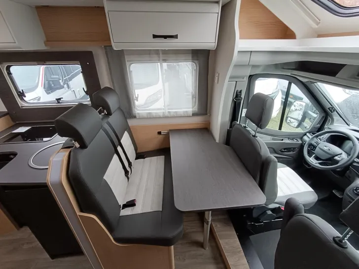 Fahrzeugbild Sunlight Adventure T Ford 670S #6