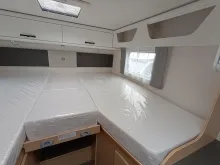 Fahrzeugbild Sunlight Adventure T Ford 670S #14