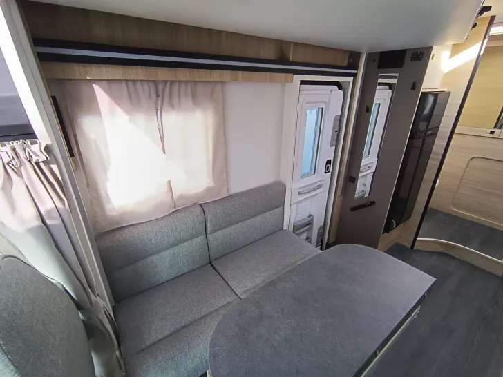 Fahrzeugbild Challenger Teilintegriert Break Edition 270 #6